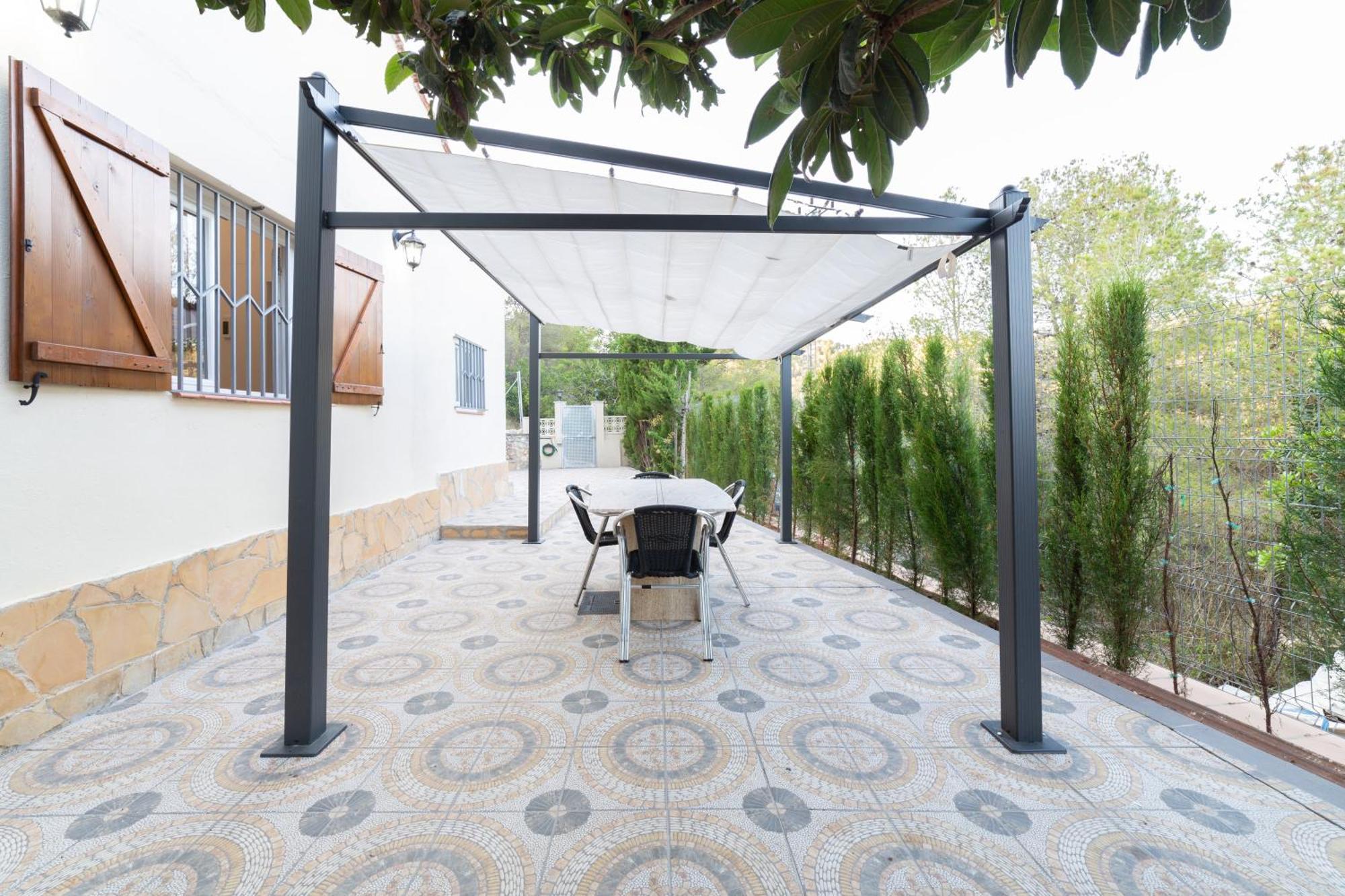 Silom House Villa Sant Pere De Ribes Exterior foto