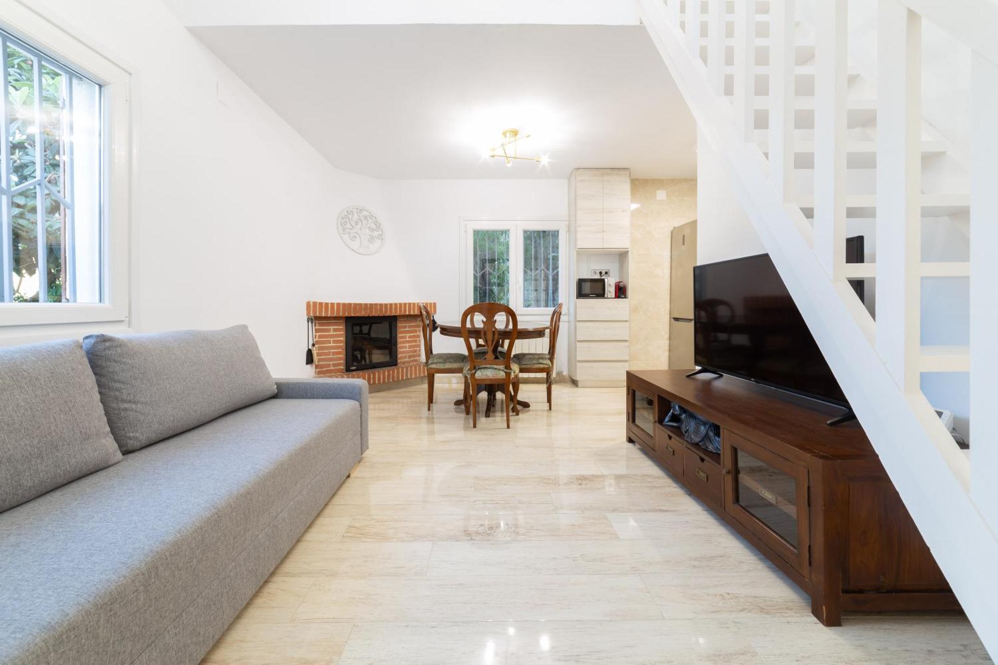 Silom House Villa Sant Pere De Ribes Exterior foto