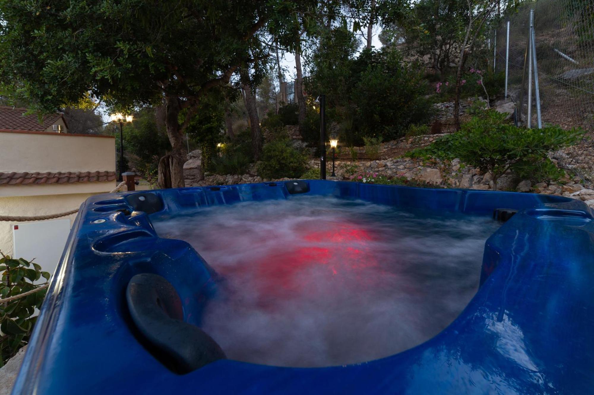 Silom House Villa Sant Pere De Ribes Exterior foto